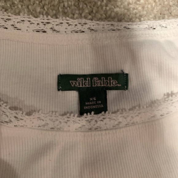 Top - Picture 2 of 2